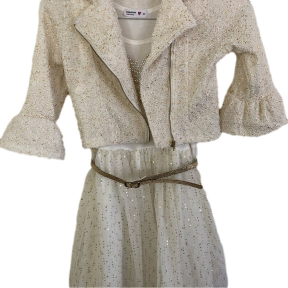 GIRL Dress - Picture 2 of 16